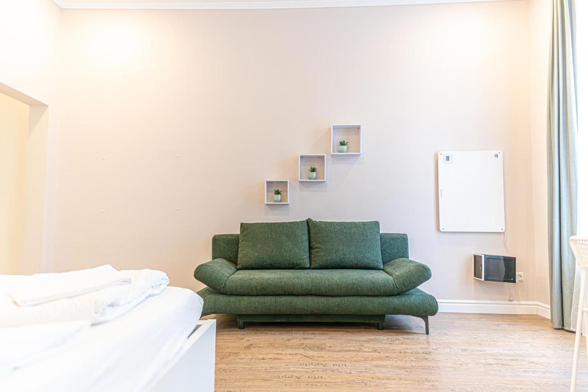 Stylish Studio Apartment Wiener Stadthalle エクステリア 写真